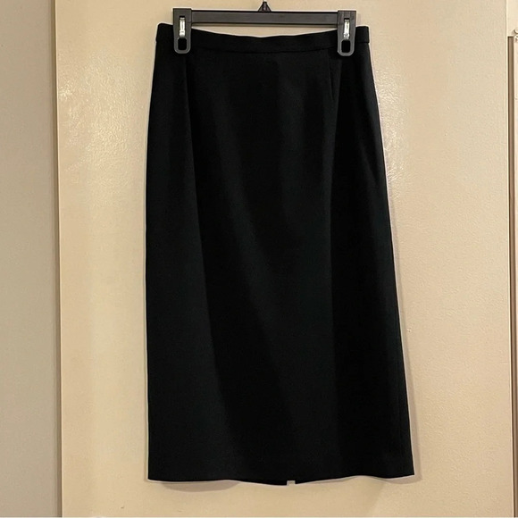 MAXMARA Pencil‎ Midi Skirt in Black - Picture 1 of 6